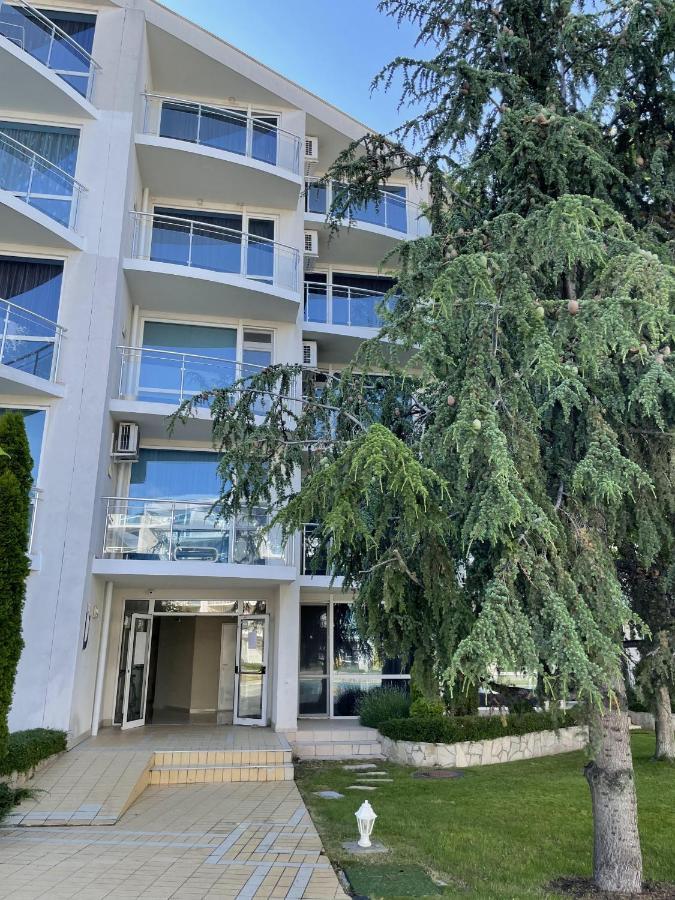 Day Dream Apartment Бургас Екстериор снимка